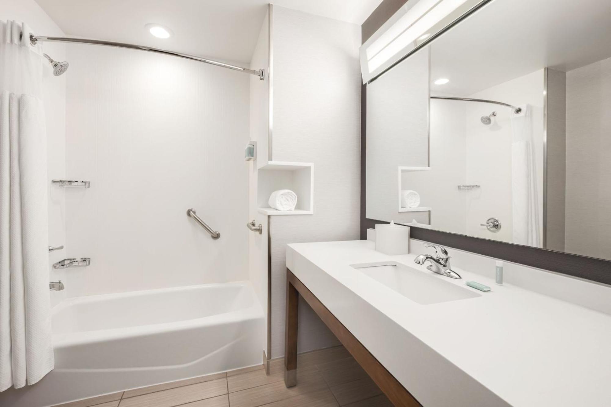 Courtyard By Marriott Columbus فينيكس سيتي المظهر الخارجي الصورة