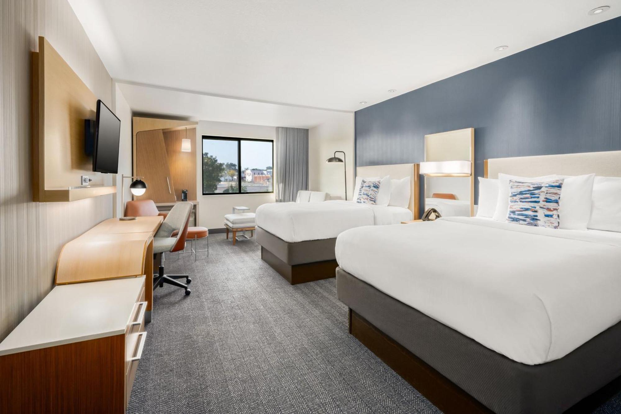 Courtyard By Marriott Columbus فينيكس سيتي المظهر الخارجي الصورة